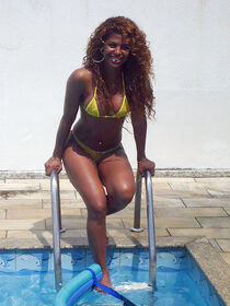 Sporty mature babes Farrah